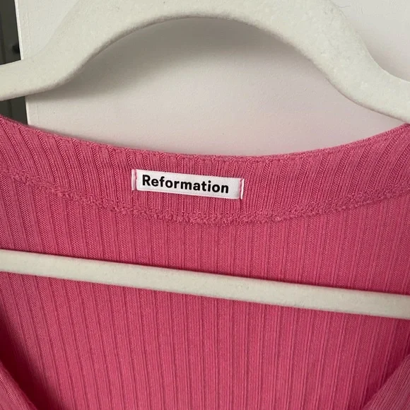 Reformation Gellar Top hot pink Candy fuschia button up - Picture 6 of 6